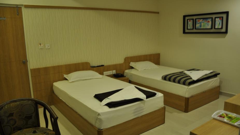 Hotel Athidi Grand Visakhapatnam Værelse billede