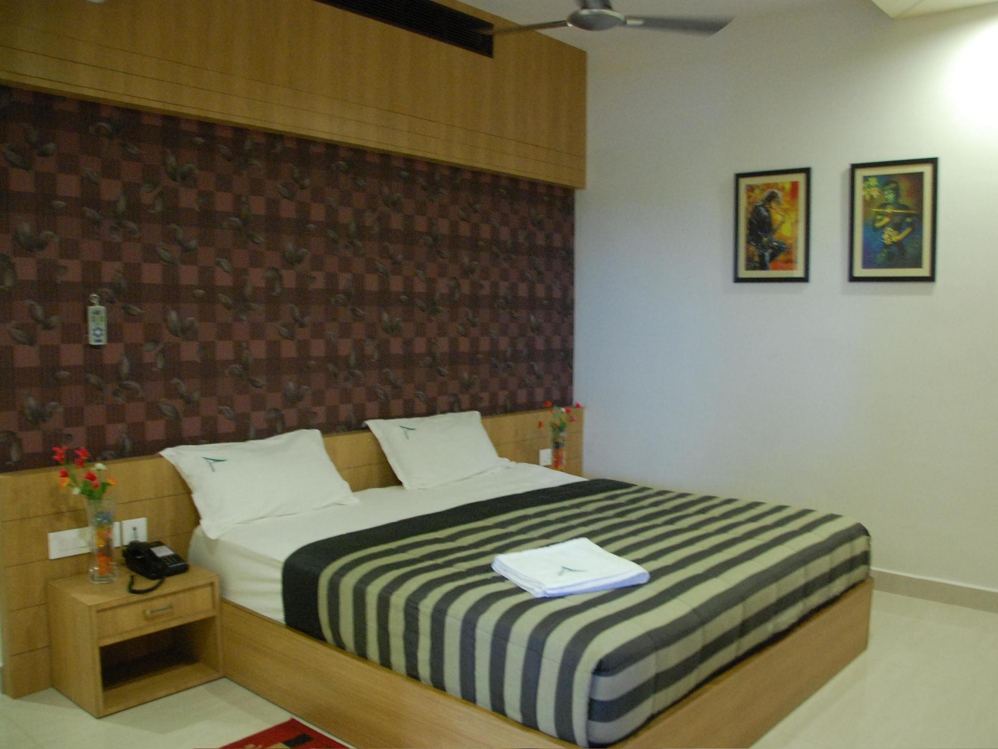 Hotel Athidi Grand Visakhapatnam Eksteriør billede