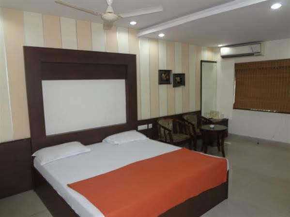 Hotel Athidi Grand Visakhapatnam Eksteriør billede